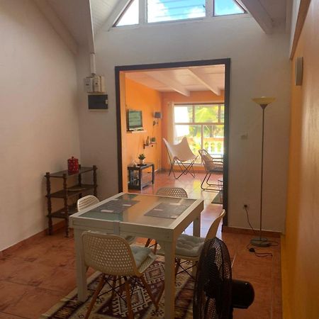 Chez Lulu Apartment Les Abymes Bagian luar foto