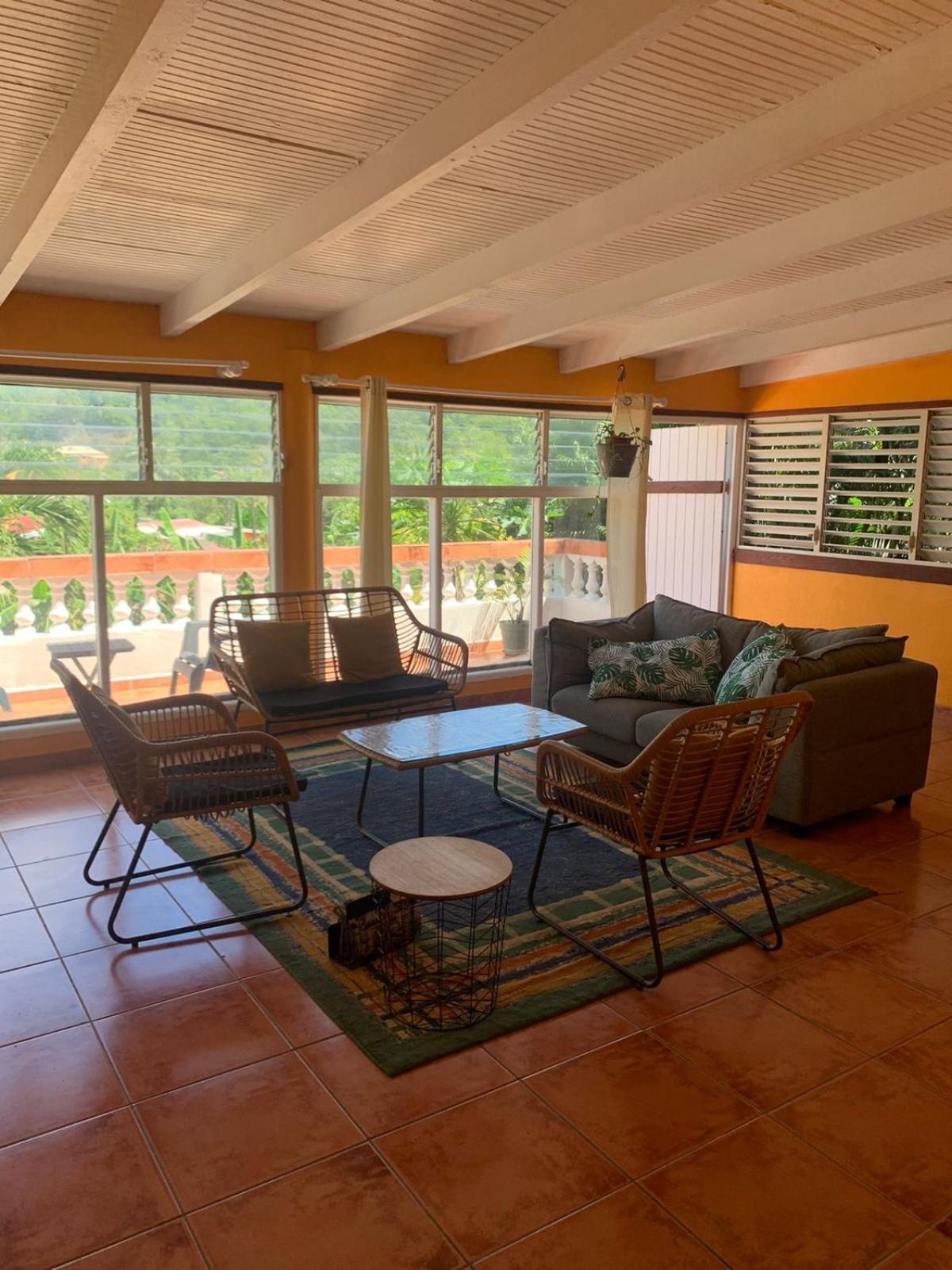 Chez Lulu Apartment Les Abymes Bagian luar foto